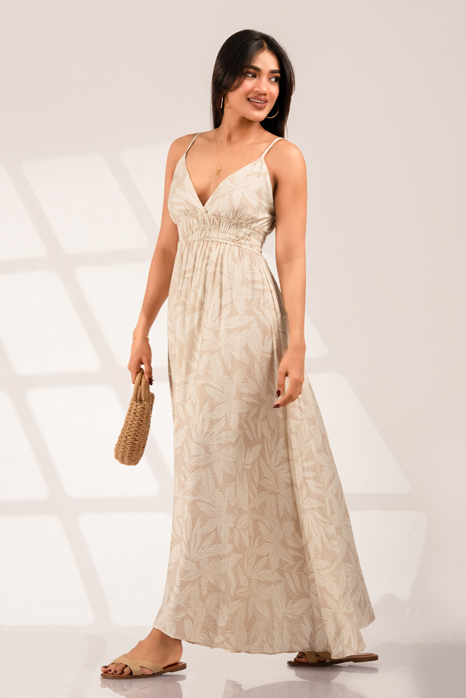 BAYLEEE NORZA STRAPY MAXI DRESS