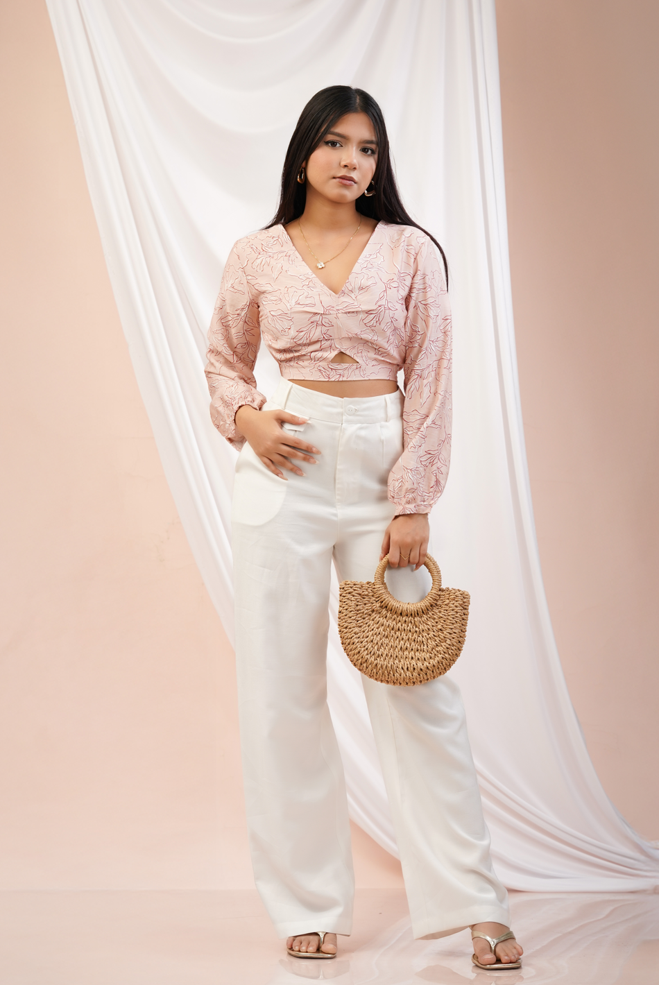 BAYLEEE BRIELLE LONG SLEEVE TOP