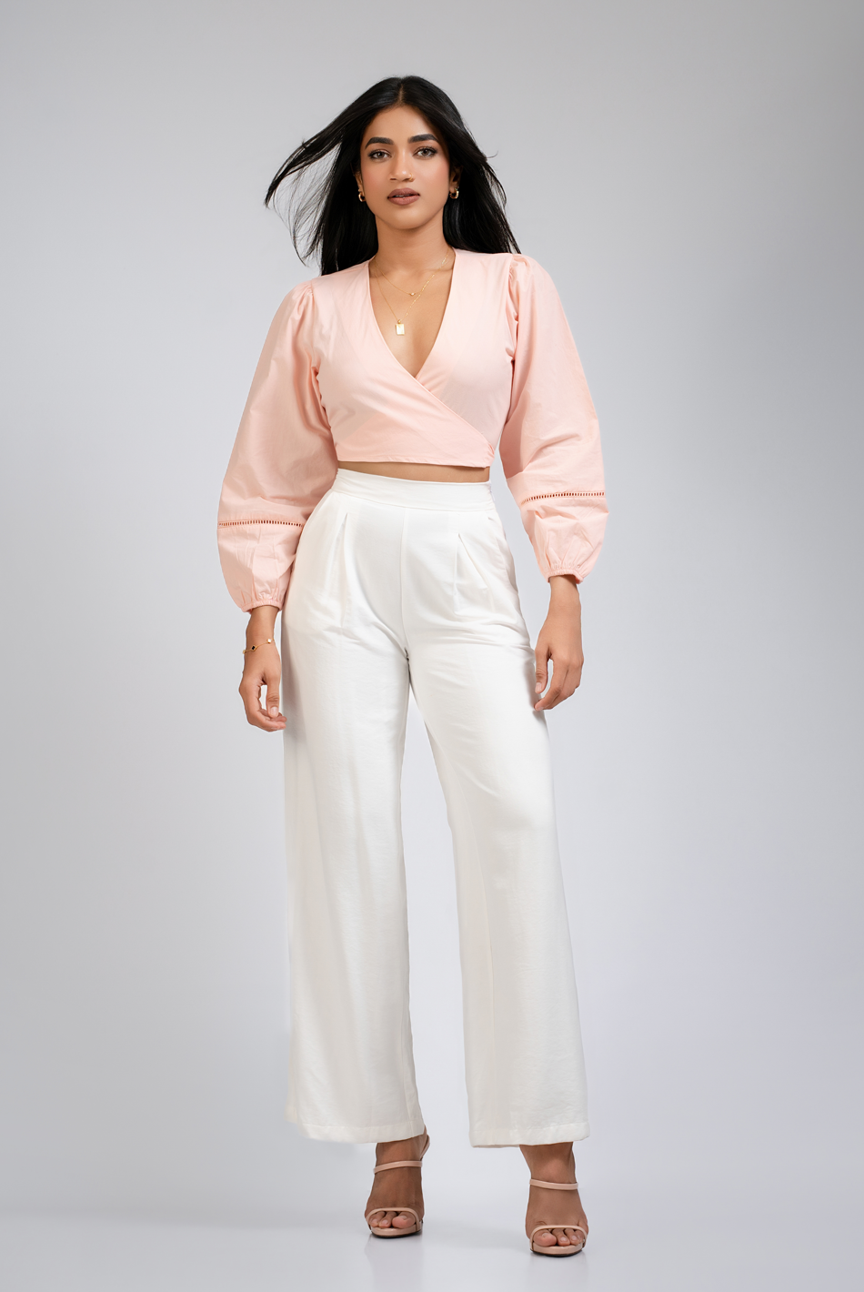 BAYLEEE SCARLET WHITE PANT