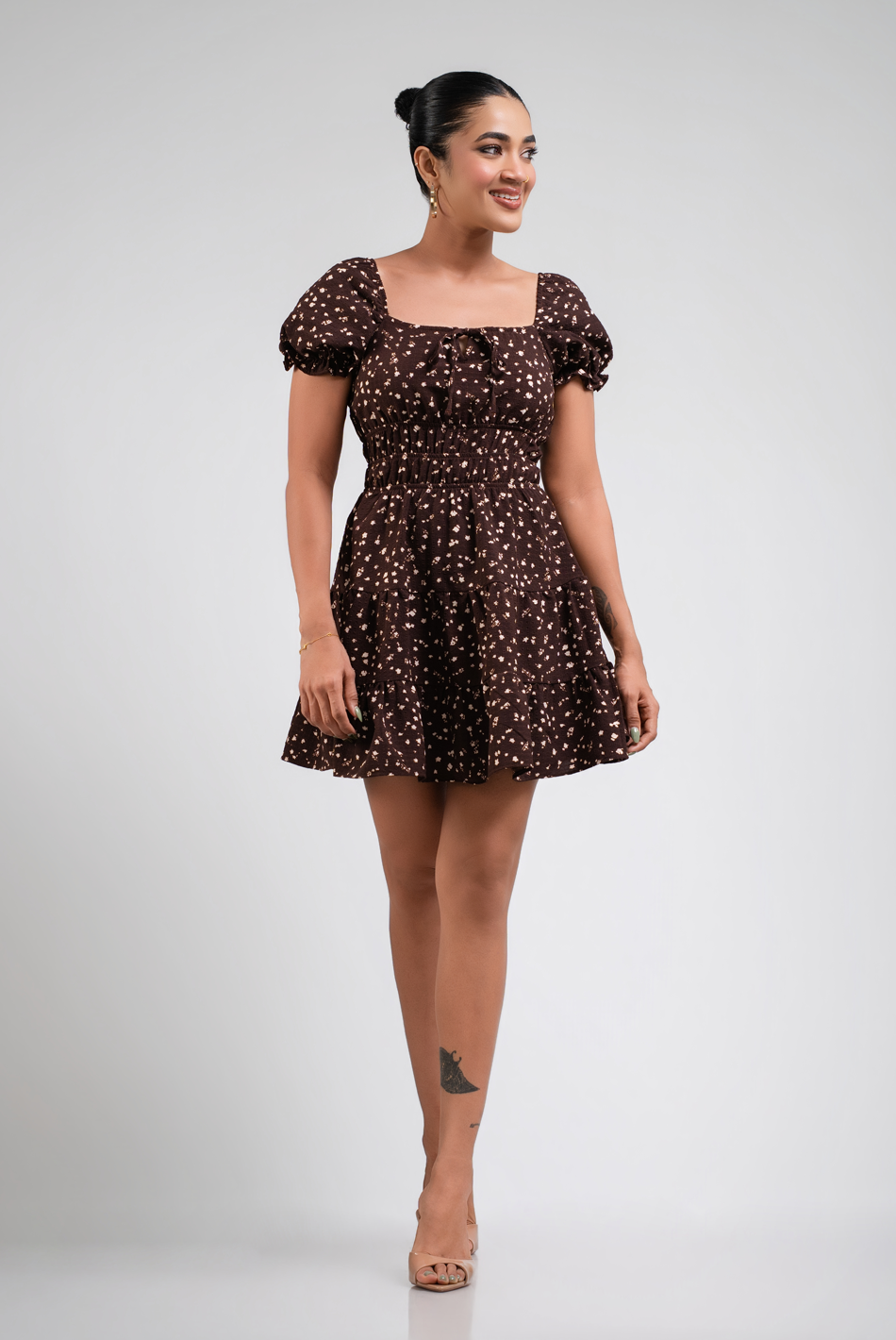BAYLEEE ELLA MAE BROWN MINI DRESS