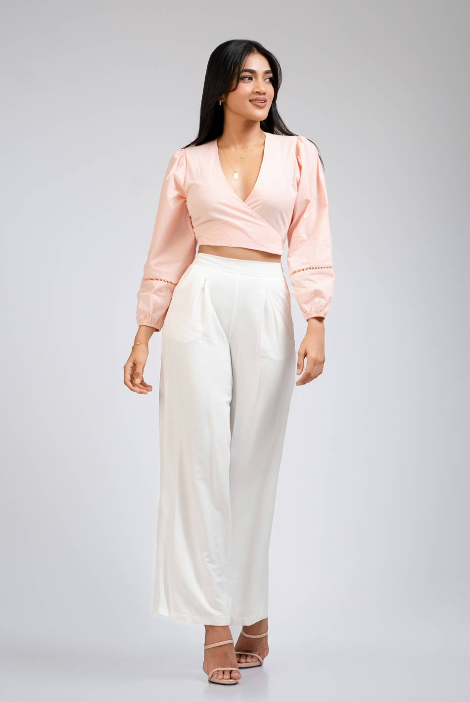 BAYLEEE SCARLET WHITE PANT