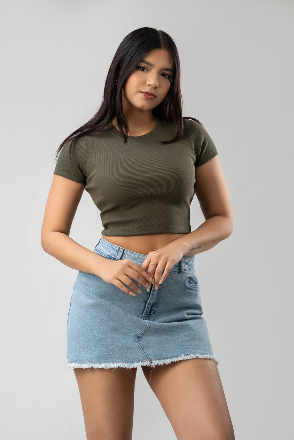 BAYLEEE LIV BASIC TOP