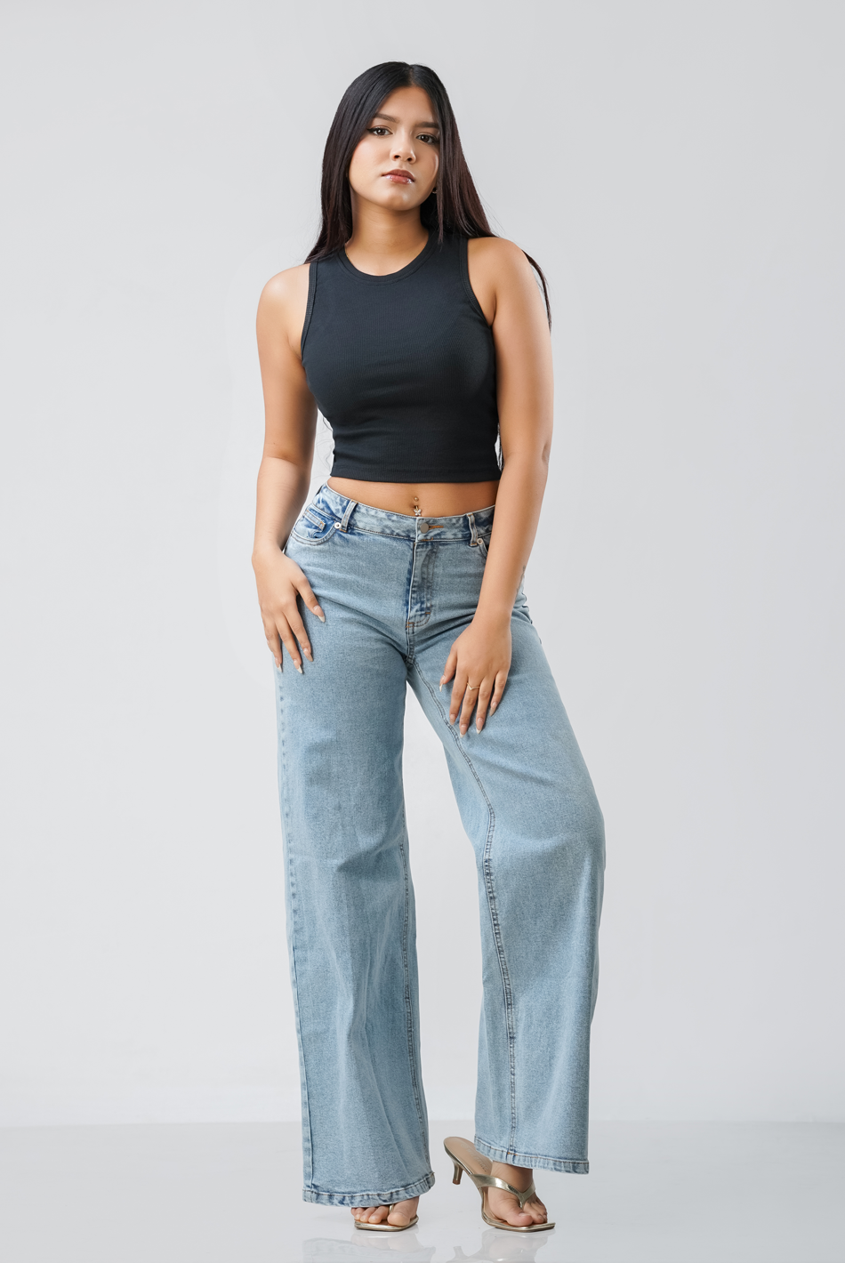 BAYLEEE AZURE  HIGH NECK TANK TOP