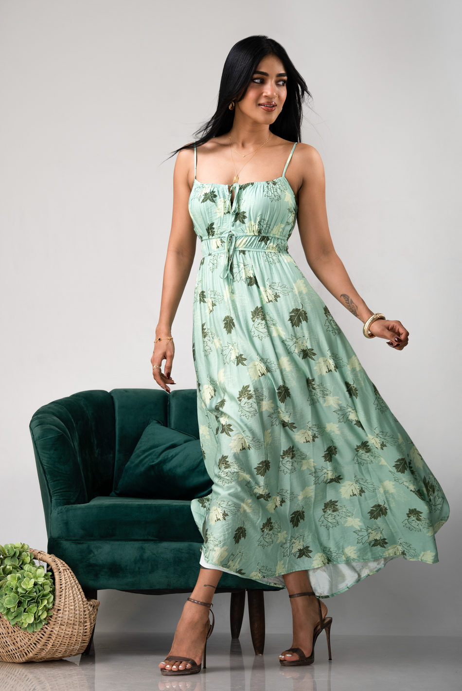 BAYLEEE ENDRI GREEN PRINTED MAXI DRESS