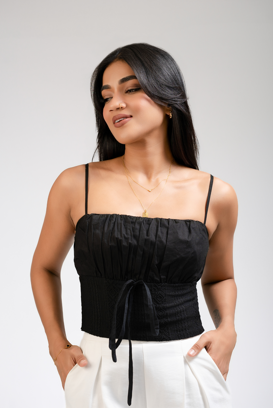 BAYLEEE SHEENA BLACK LACE DETAILED TOP