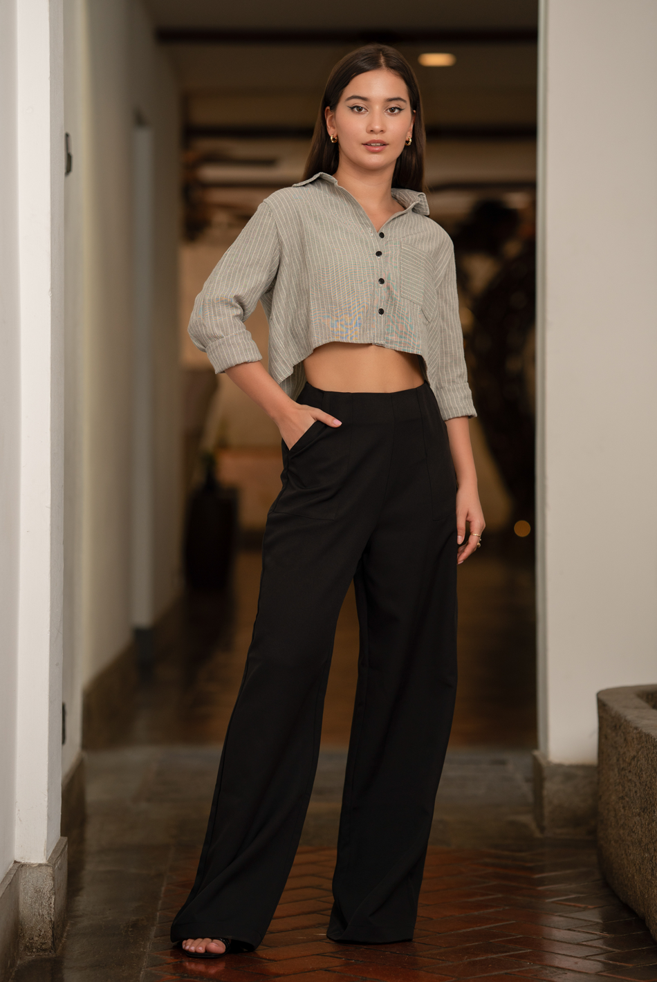 BAYLEEE AITHNE BLACK STARIGHT LEG PANT
