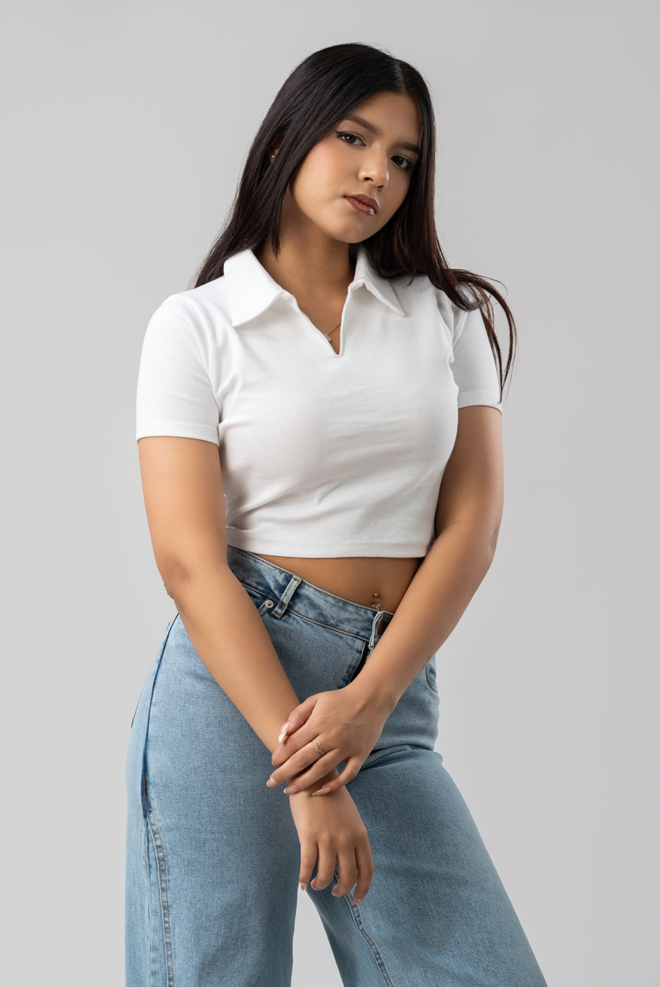 BAYLEEE SOLEIL COLLARED CROP TOP