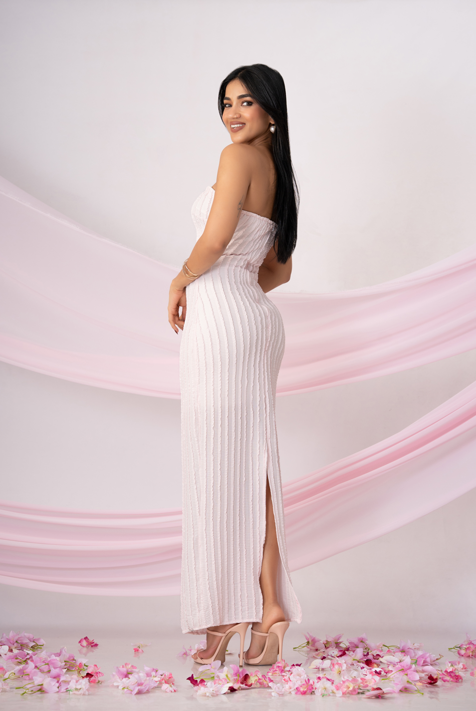 BAYLEEE LETISHIA PINK TUBE MAXI DRESS