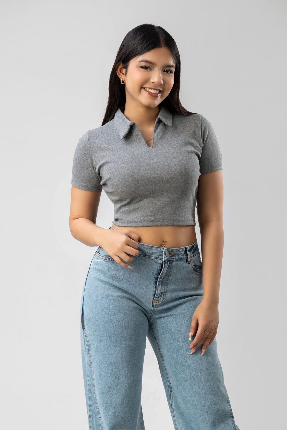 BAYLEEE SOLEIL COLLARED CROP TOP
