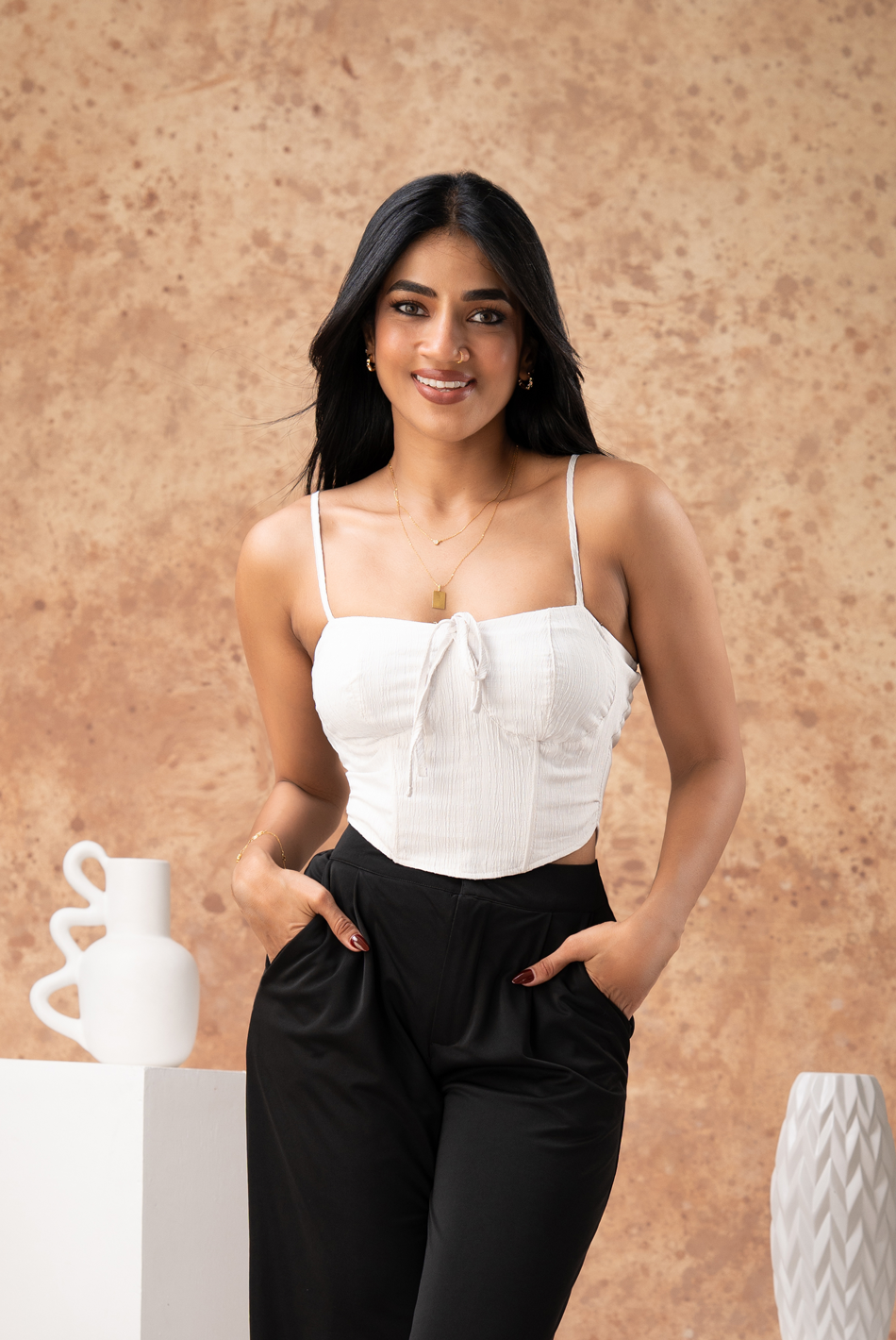 BAYLEEE ELVIRE WHITE STRAPY TOP