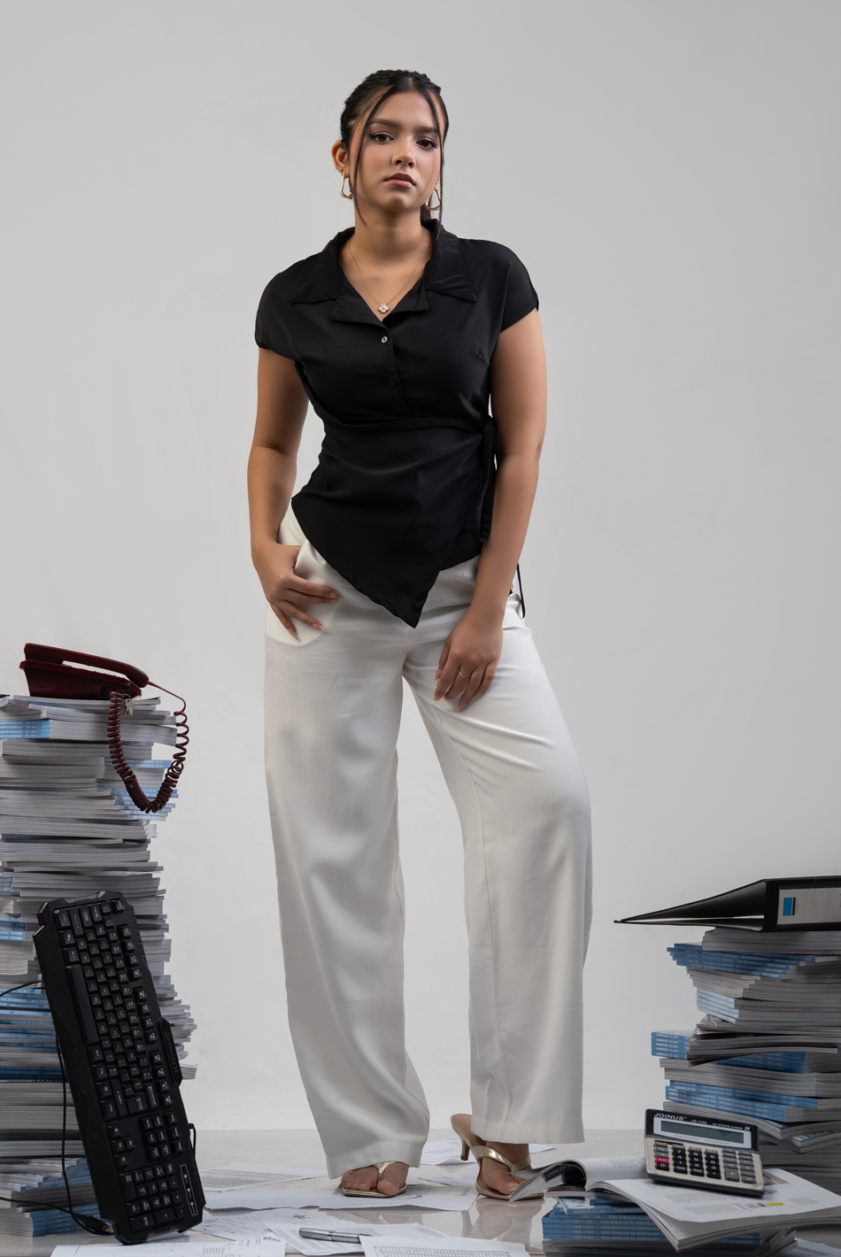 BAYLEEE FLORII FRONT DETAILED TOP