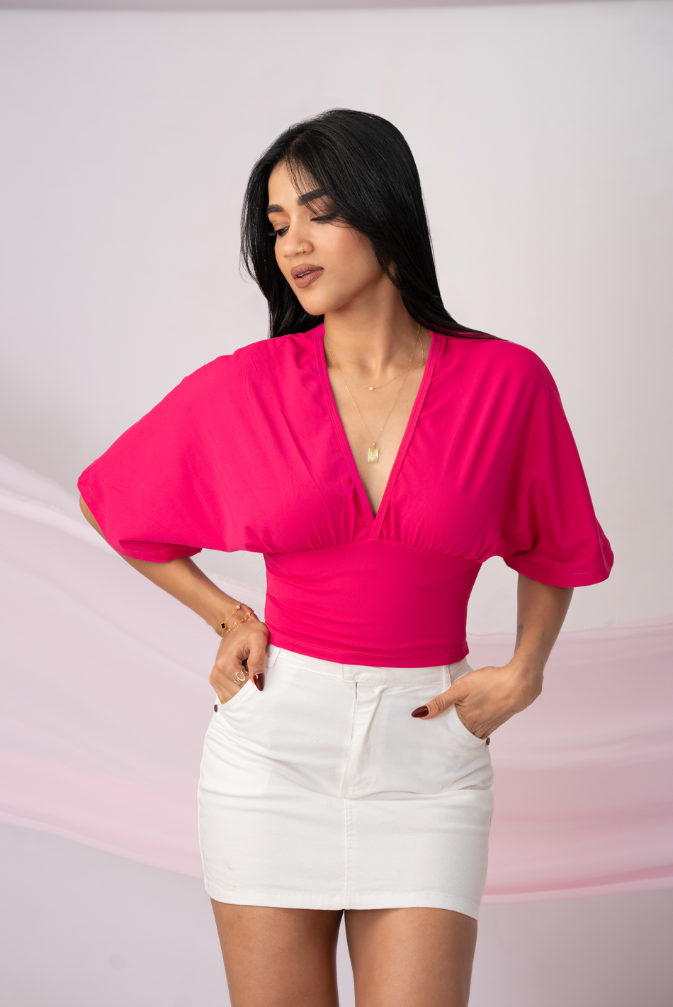 BAYLEEE GOLDIE HOT PINK TOP