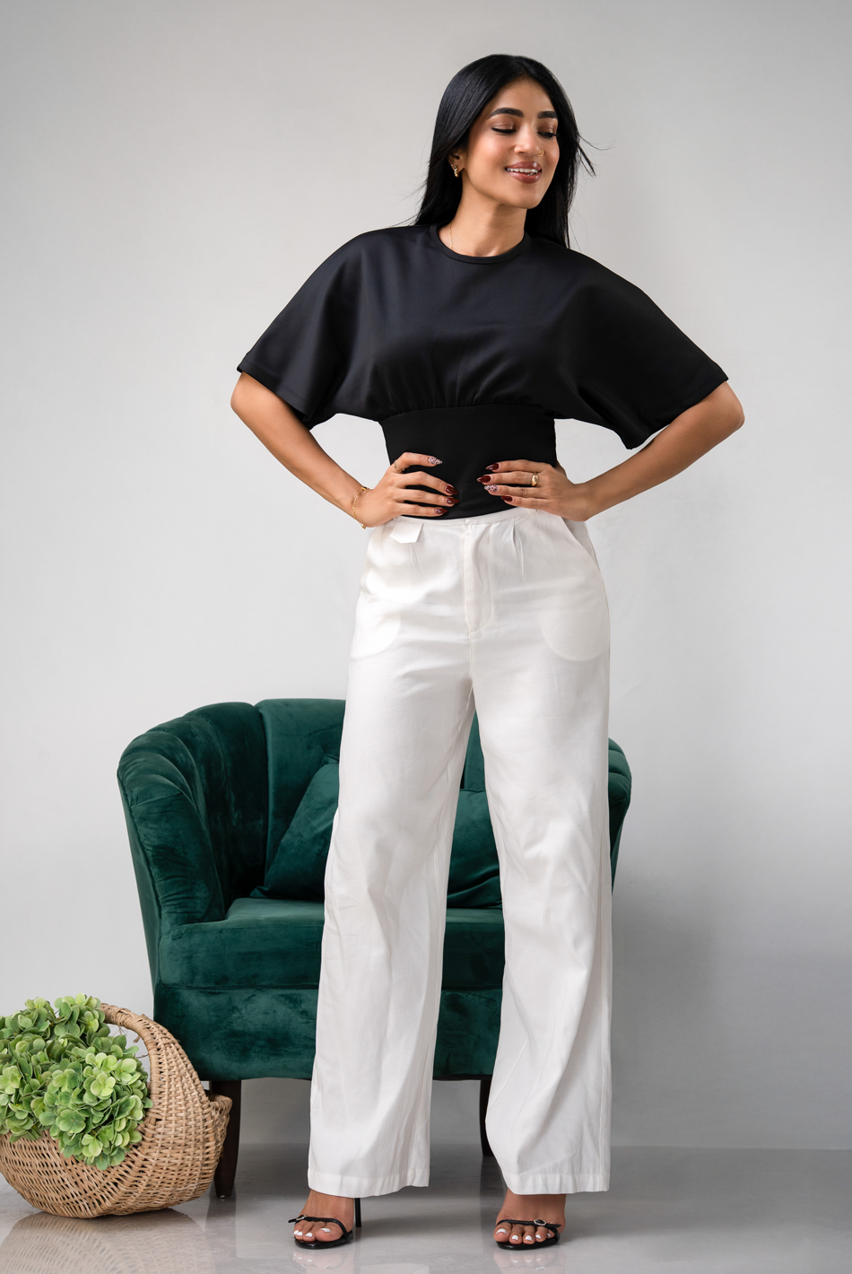 BAYLEEE TIGGY BLACK KIMONO SLEEVE TOP