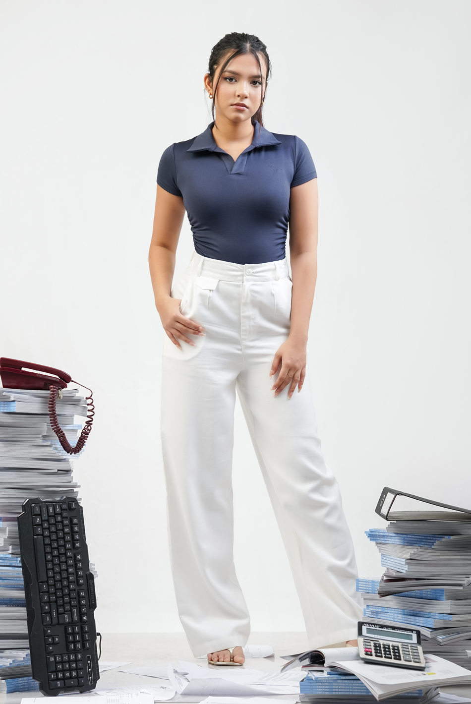 BAYLEEE SWAIN BLUE COLLAR DETAILED TOP