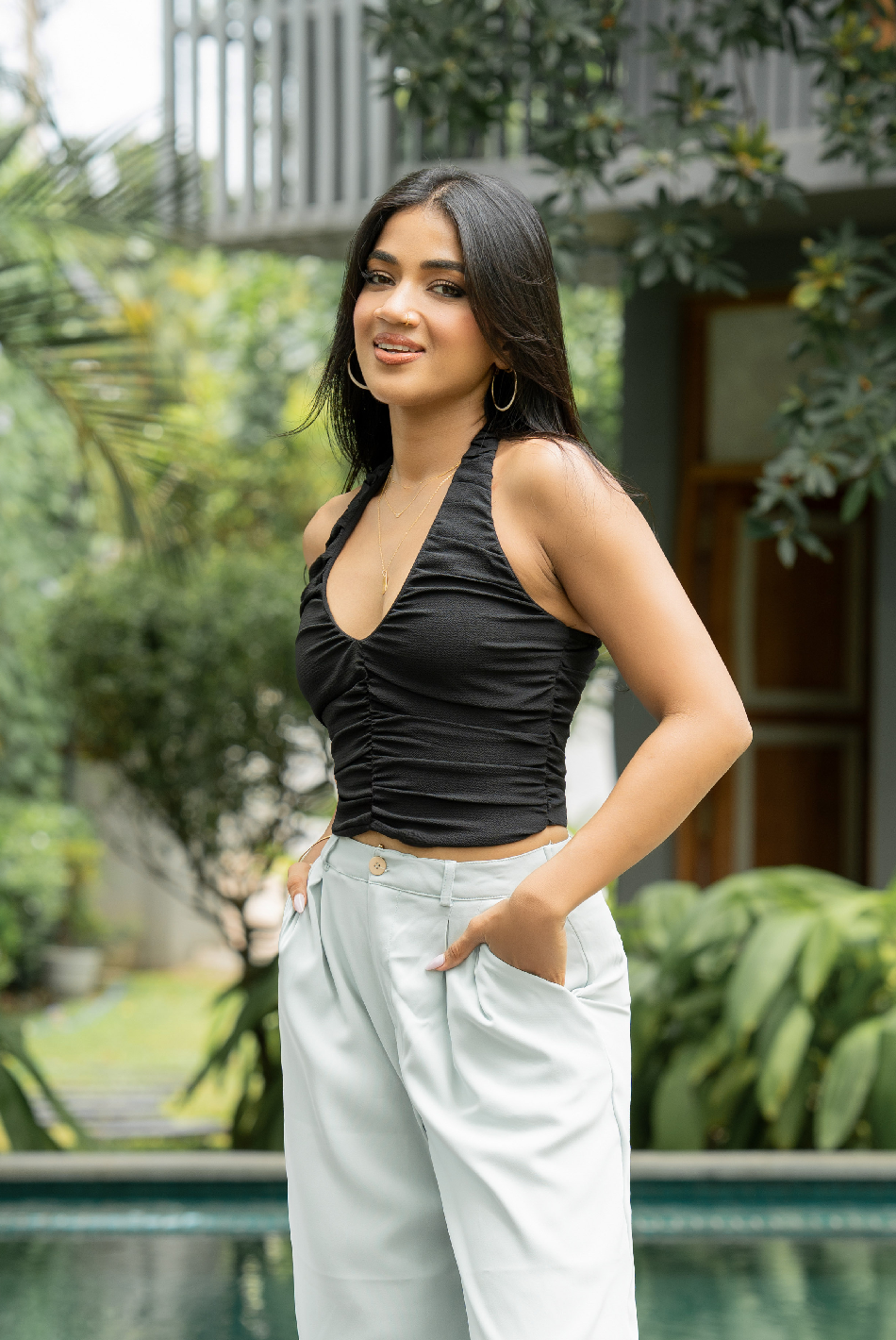 BAYLEEE SUE ELLEN BLACK HALTER TOP