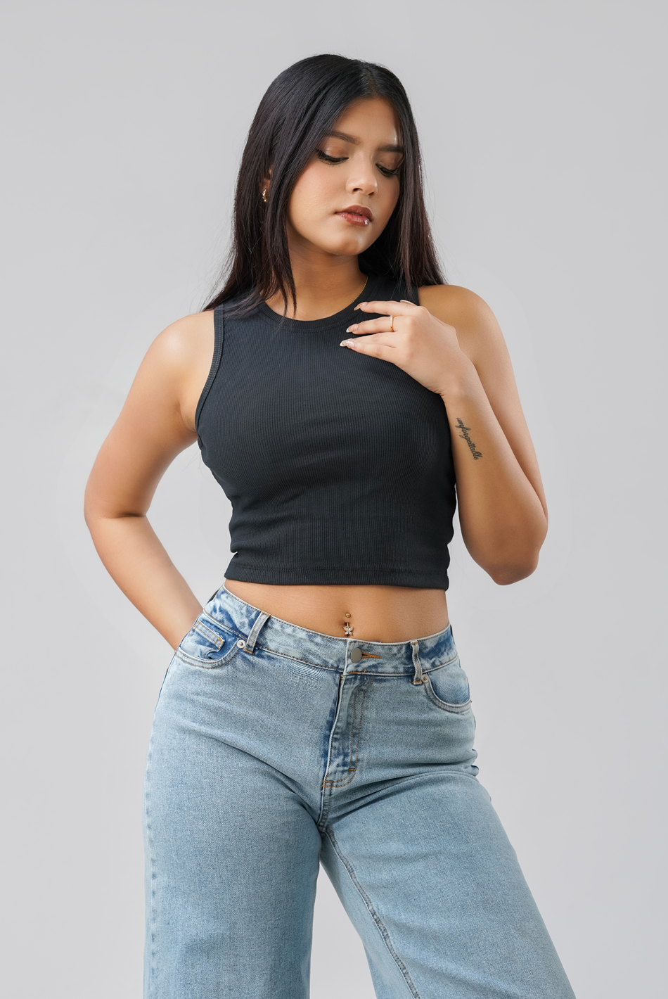 BAYLEEE AZURE  HIGH NECK TANK TOP