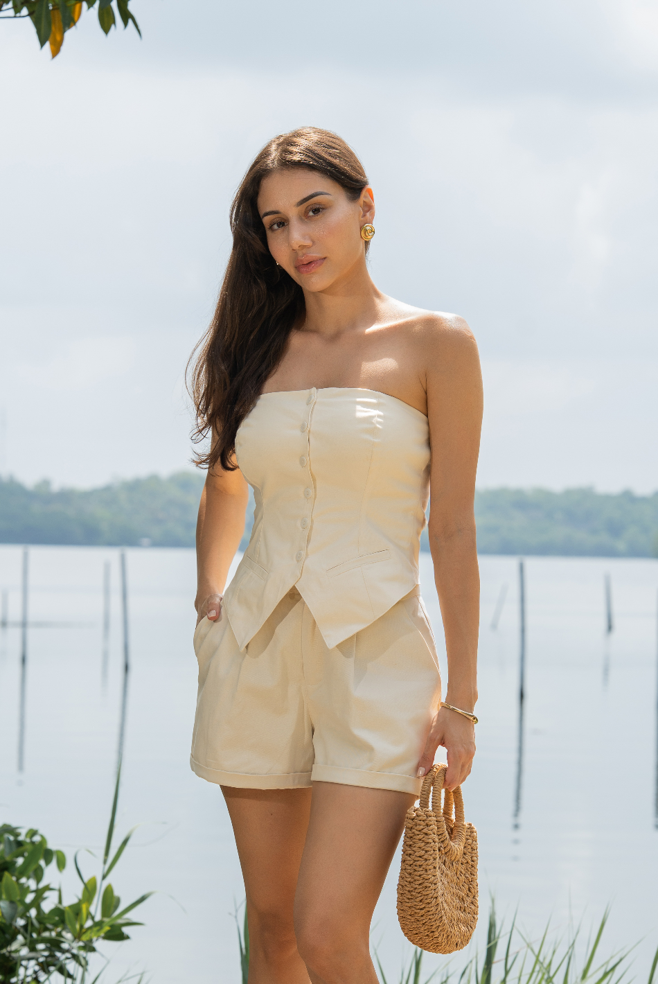 BAYLEEE LEIGH OFF WHITE TUBE TOP