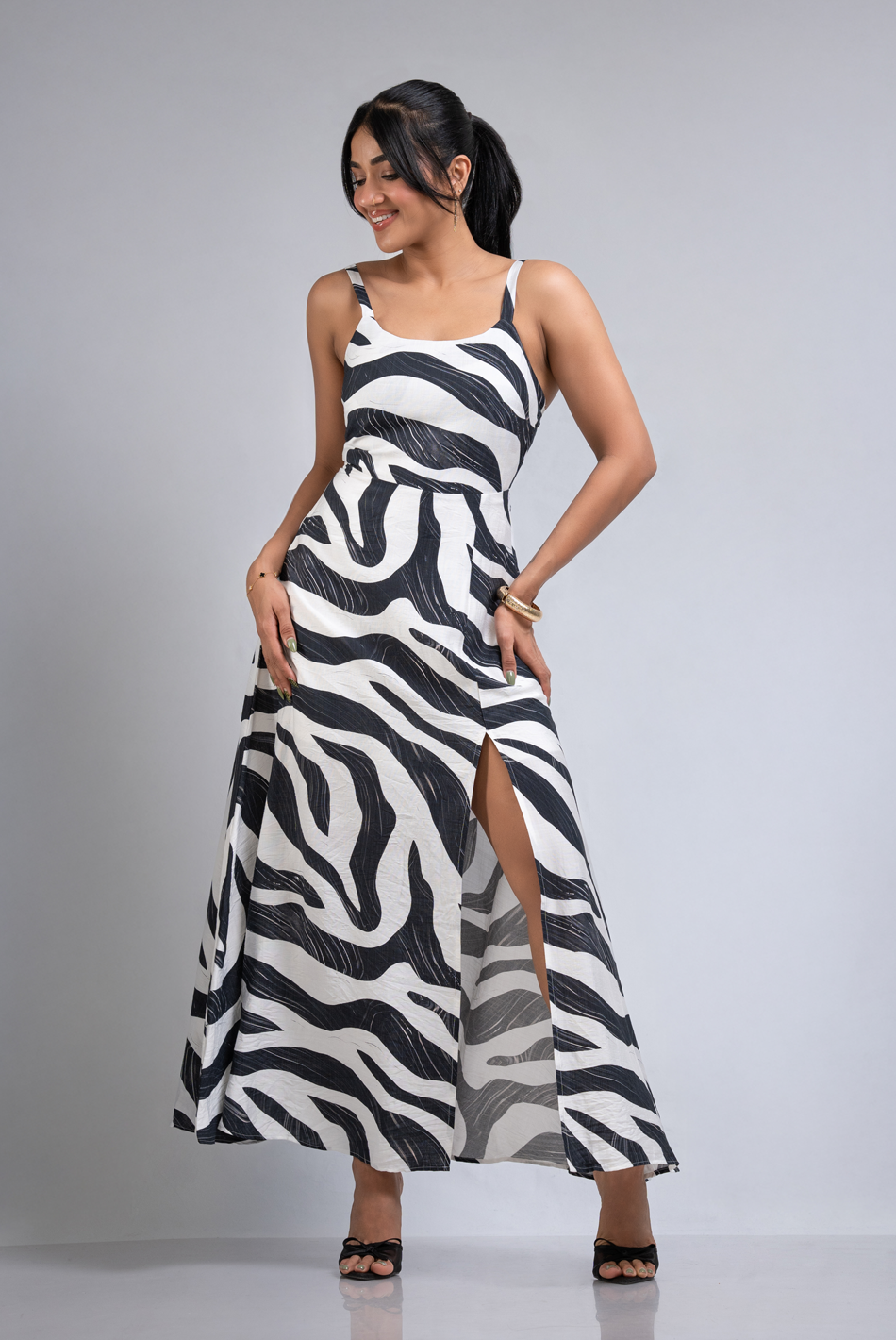 BAYLEEE AVIVA PRINTED MAXI DRESS