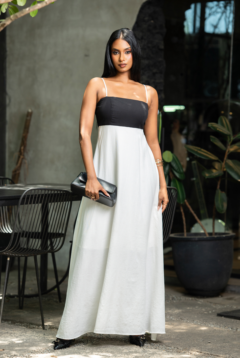 BAYLEEE DELORA STRAPY MAXI DRESS