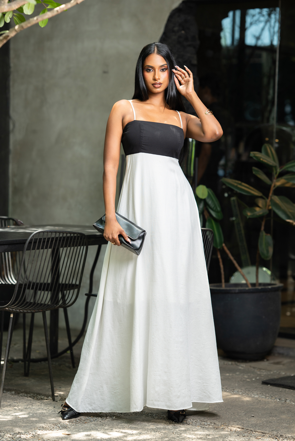 BAYLEEE DELORA STRAPY MAXI DRESS