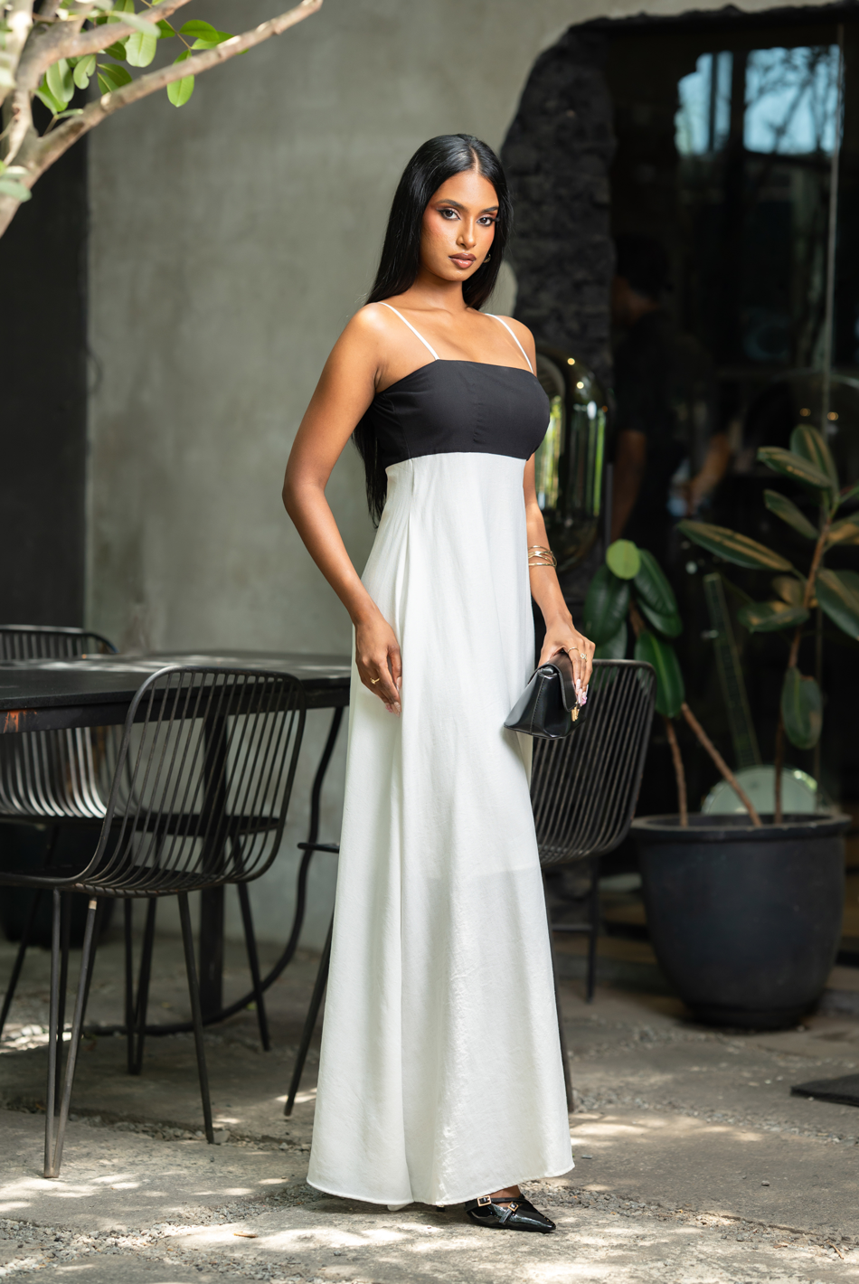 BAYLEEE DELORA STRAPY MAXI DRESS
