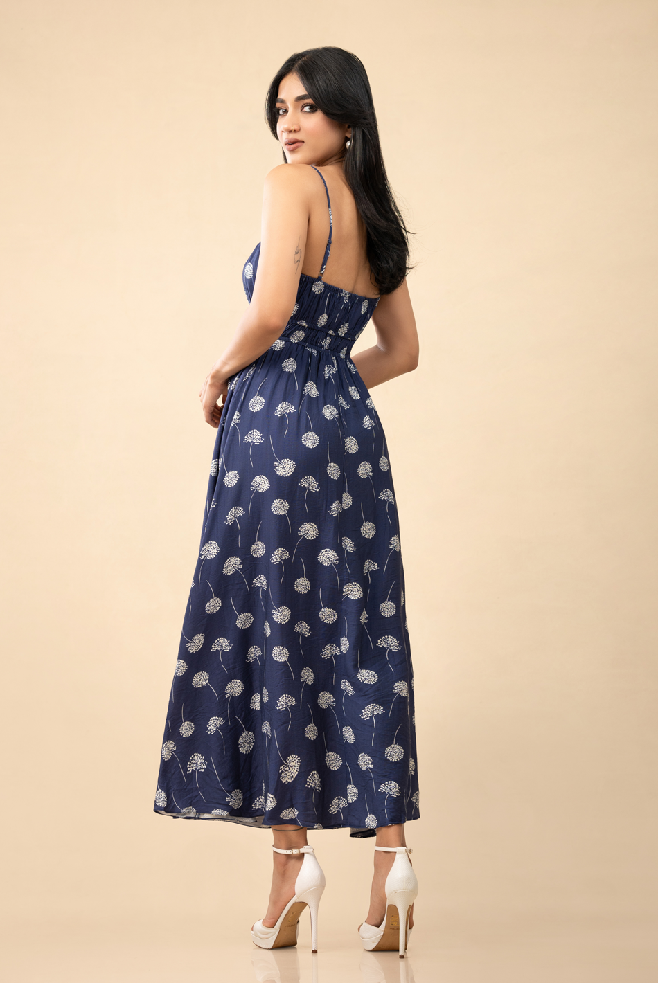 BAYLEEE ENDRI BLUE PRINTED MAXI DRESS